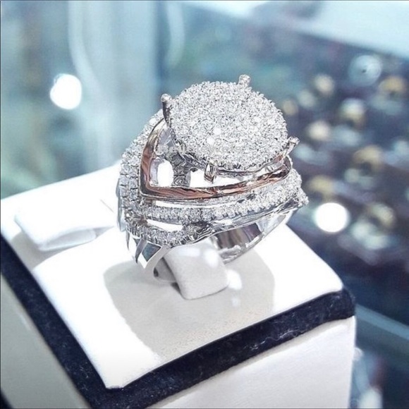 Jewelry - 💞New Solid Sterling Silver White Sapphire Diamond